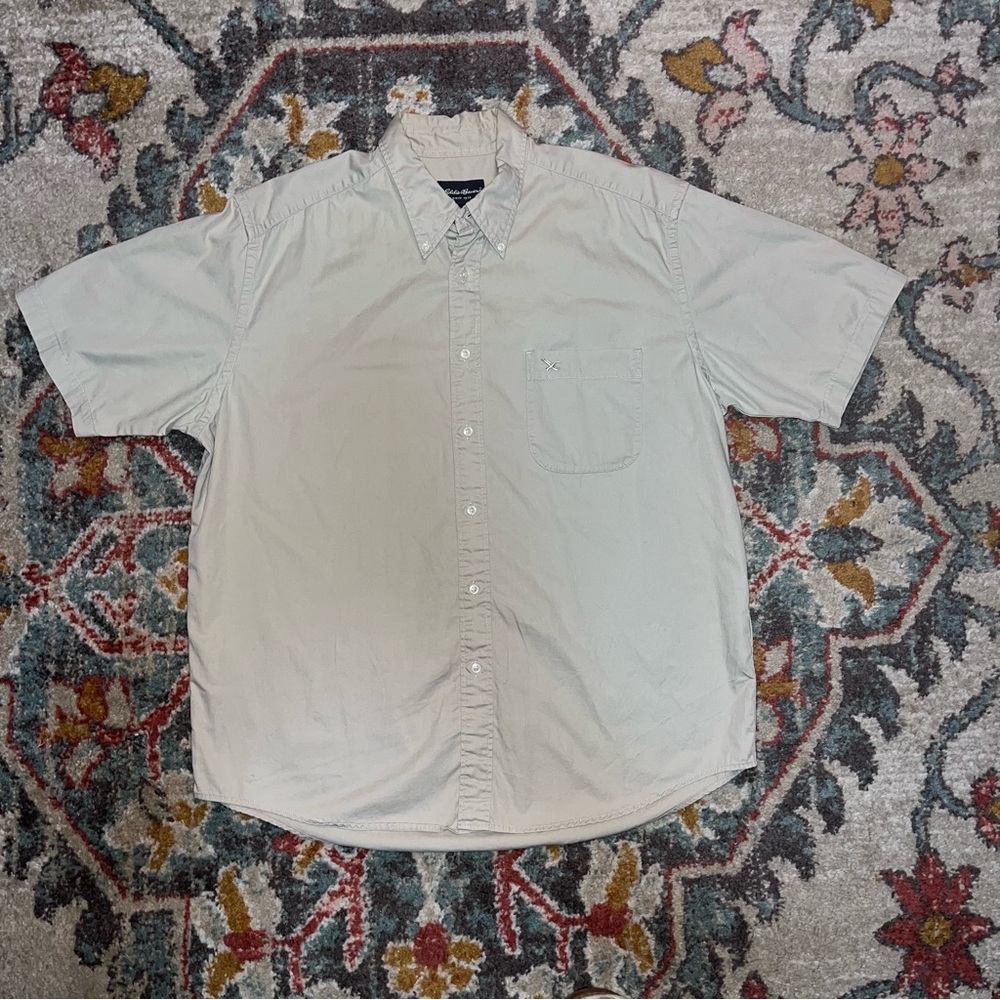 Eddie Bauer casual button up t shirt cream/pale yellow colored mens size L